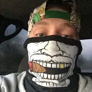 Meet your Posher, Dylan